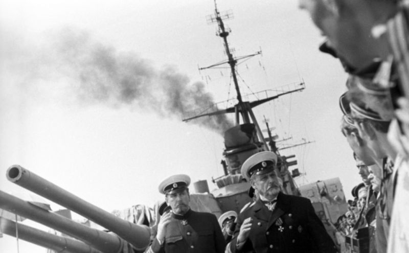 Кадр из фильма «Гибель эскадры»
