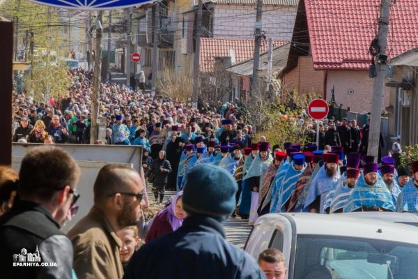 Крестный ход с чудотворной Феодоровской иконой Богоматери в Измаиле