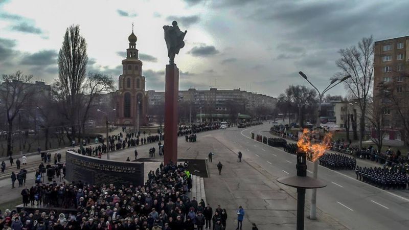 Монумент Победа
