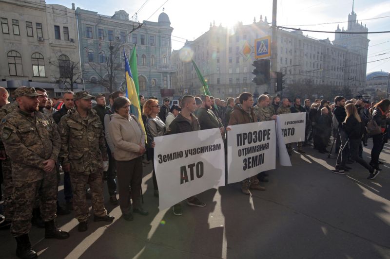 Каратели требуют и угрожают