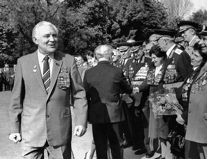 На праздновании Дня Победы 9 Мая 1985 года