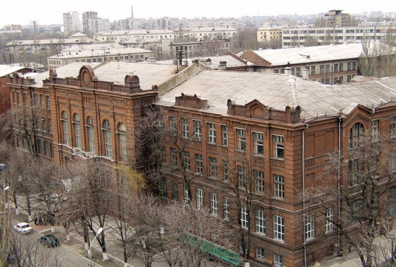 1-й корпус ПГТУ, в этом здании в 1941 году было еврейское гетто