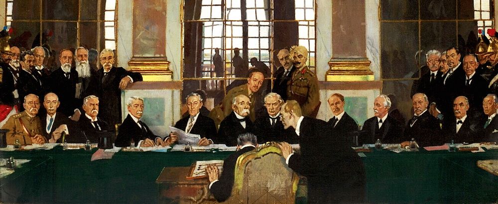 «Подписание [Версальского] мира в Зеркальном зале». Художник Уильям Орпен. 1919 год. Фрагмент картины