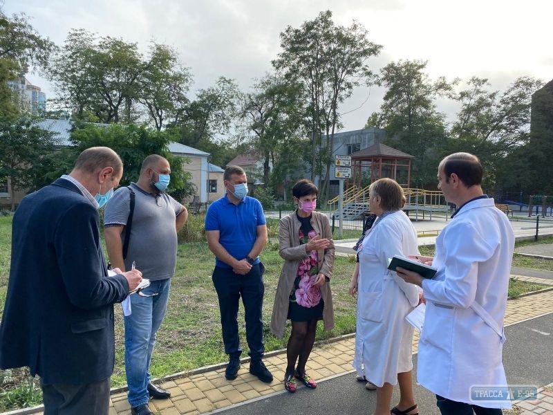 Городские власти разворачивают «ковидные» отделения во всех больницах