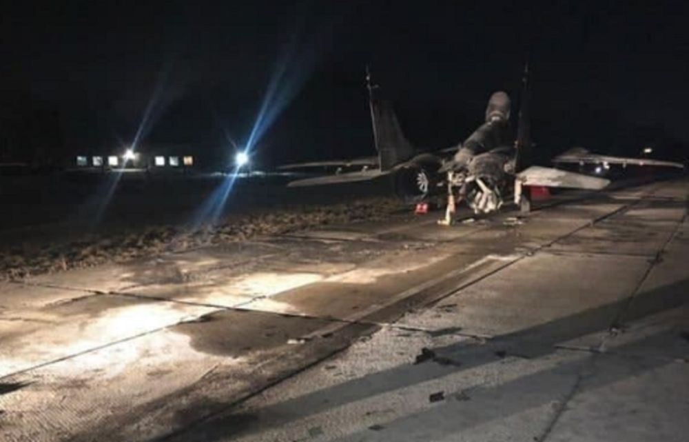 Пьяный офицер ВСУ наверняка таранил МиГ-29 в целях «декоммунизации» – ведь  истребитель был создан в СССР