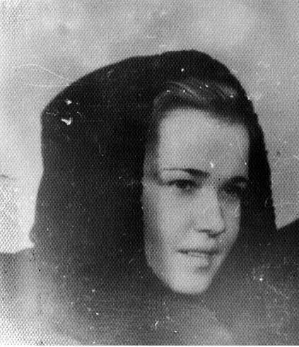 Убитая бандеровцами Клава Груздо