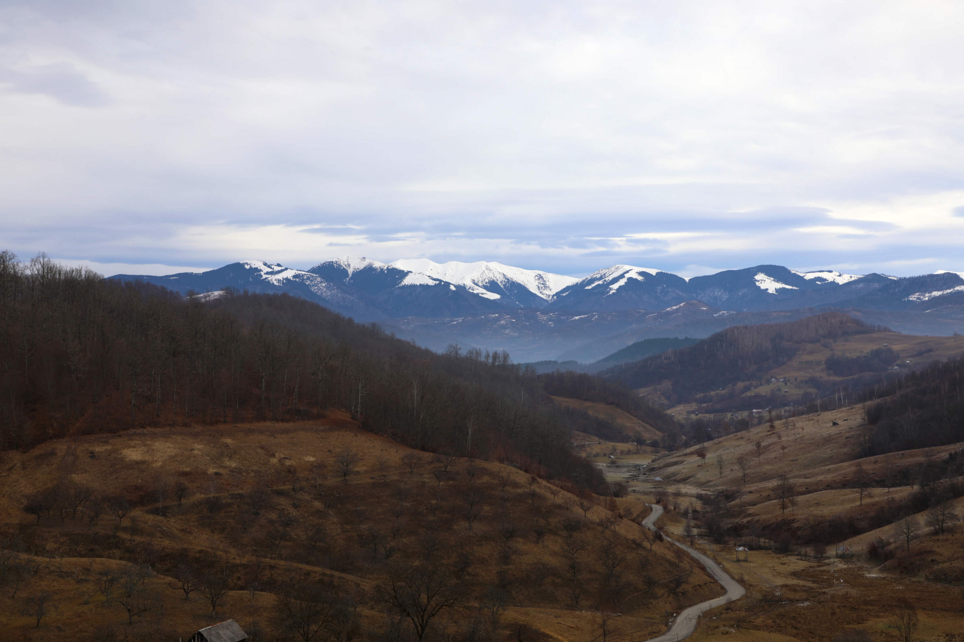 Горный пейзаж в Марамуреше (Румыния)