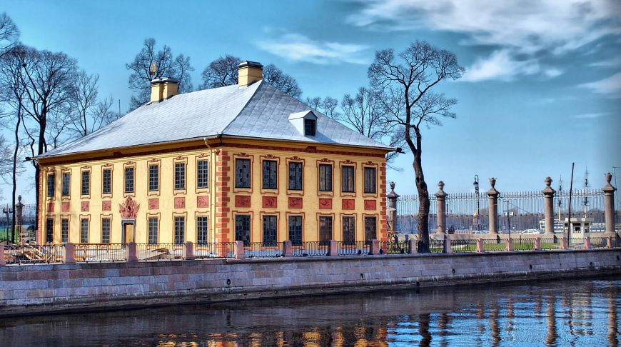 Летний дворец Петра Валикого