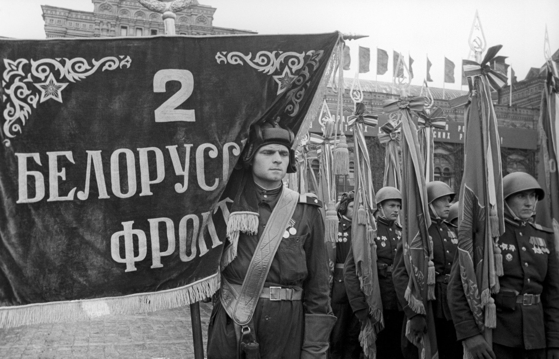 Солдаты 2-го Белорусского фронта на Параде Победы
