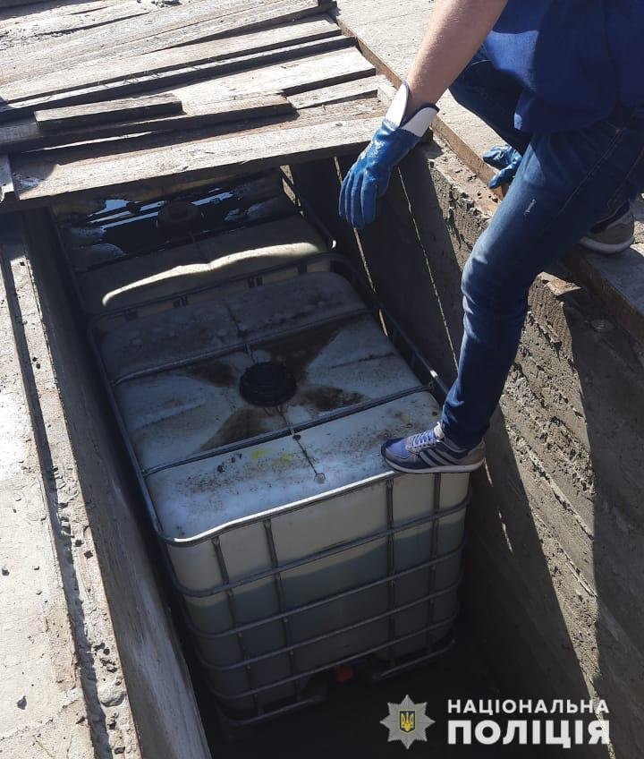 Заначки миргородских торговцев боевым керосином