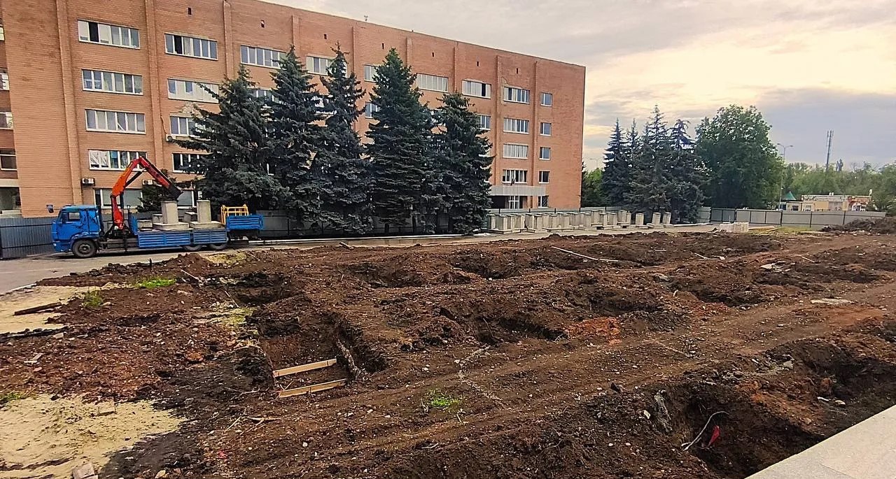 В Луганской республиканской клинической больнице продолжается строительство современного приёмного отделения