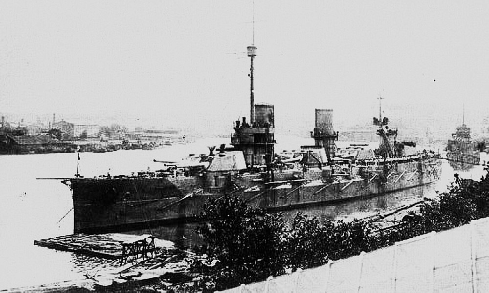 Линкор «Император Александр III».