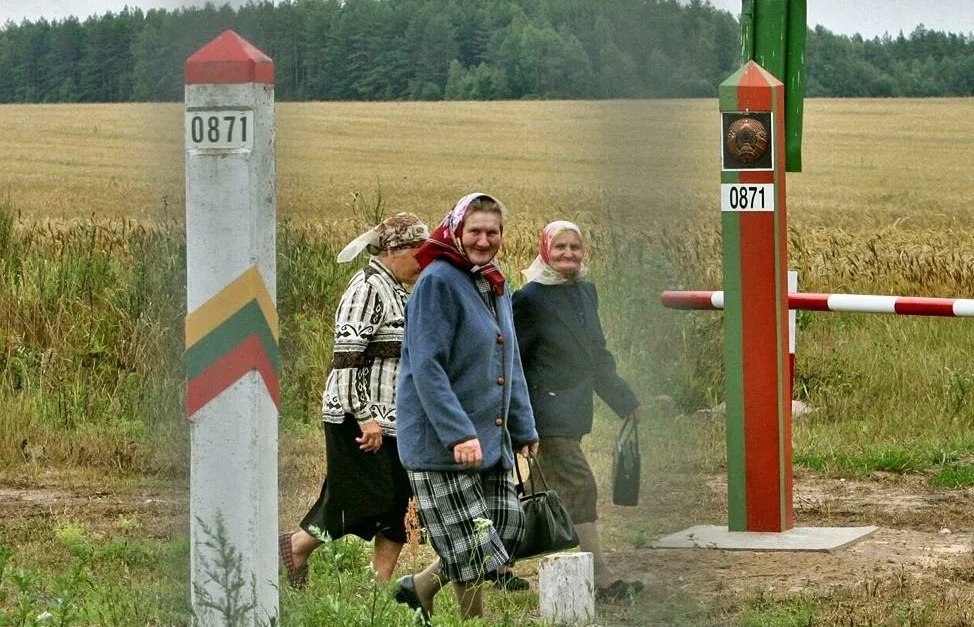 Затариваться продуктами в Белоруссии дешевле, и это давно поняли в Литве. Особенно пенсионеры. Источник: NewGrodno