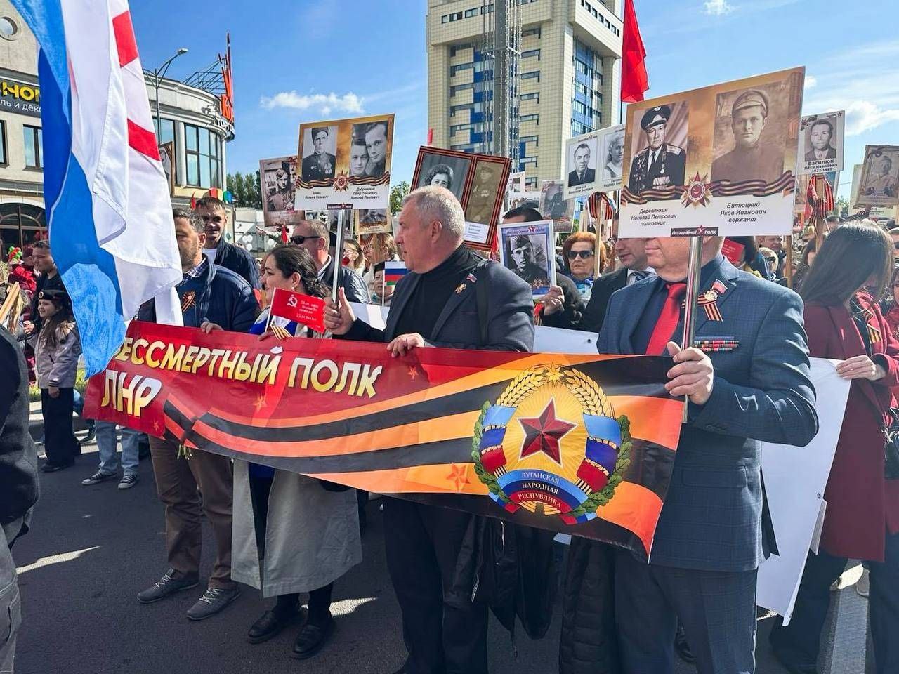 Акция «Бессмертного полка» в Бресте с представителями Луганской Народной Республики и Запорожской области / Посольство России 