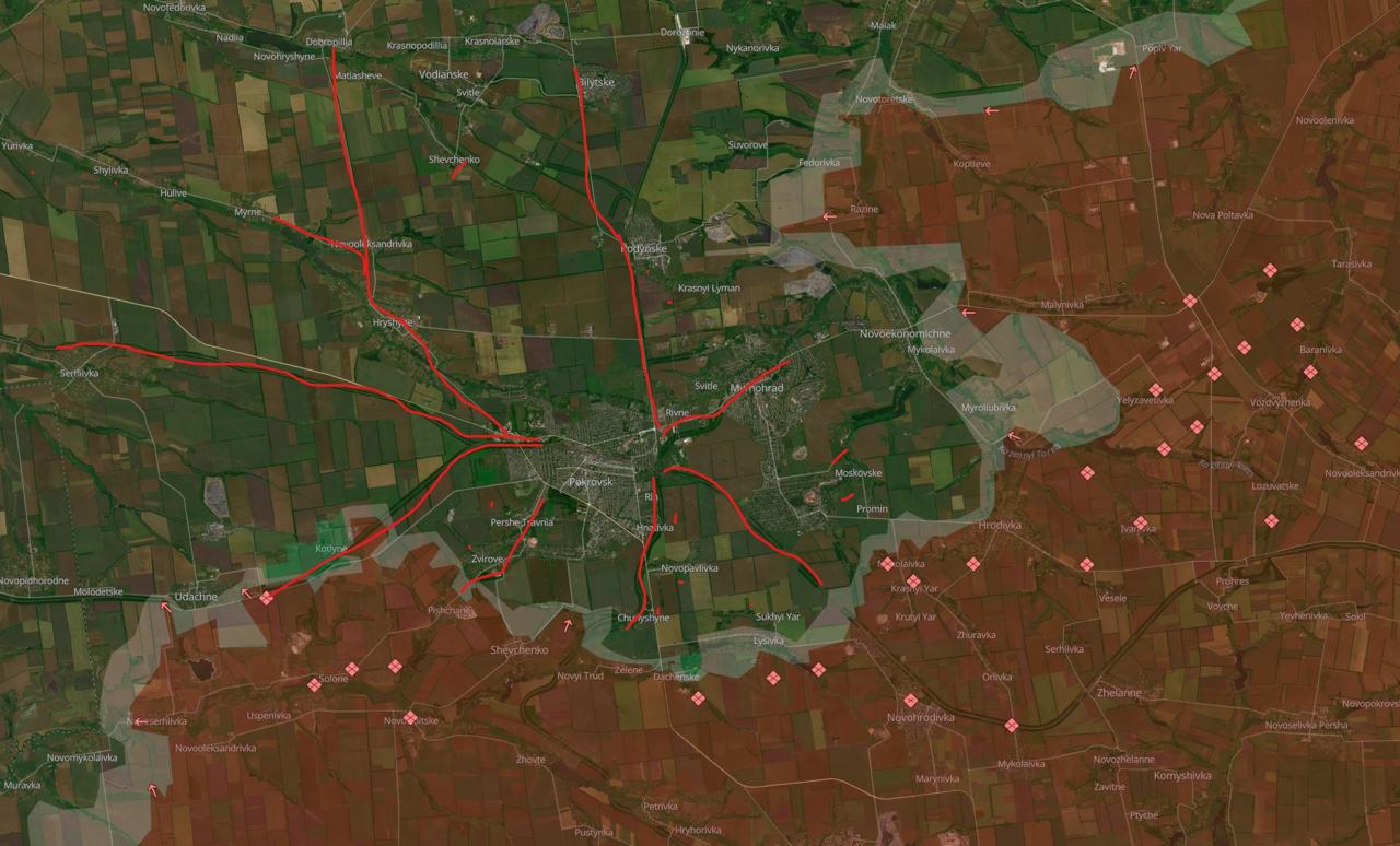 Красным выделены дороги, по которым шло снабжение ВСУ. Сейчас все эти дороги простреливаются артиллерией, РСЗО и FPV-дронами, что делает их использование очень рискованным.