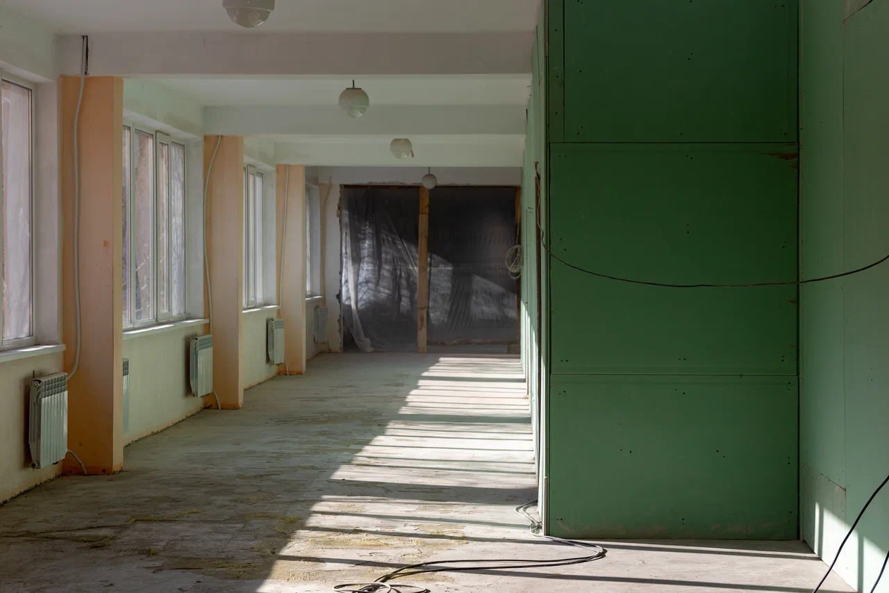 Ремонтные работы в гимназии № 52