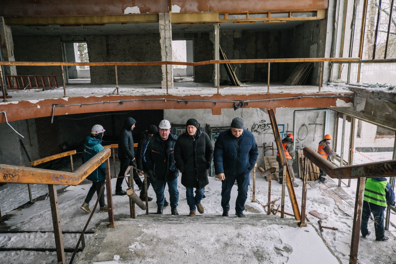 По поручению губернатора Северной столицы Александра Беглова строители восстановят центральный ЗАГС и городской Дворец культуры Металлургов 