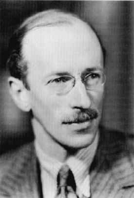 Бэзил Генри Лиддел Гарт, британский историк и военный теоретик