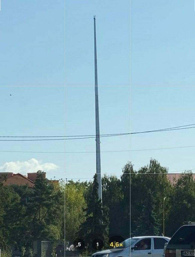 Ужгород. Флагшток устаёт