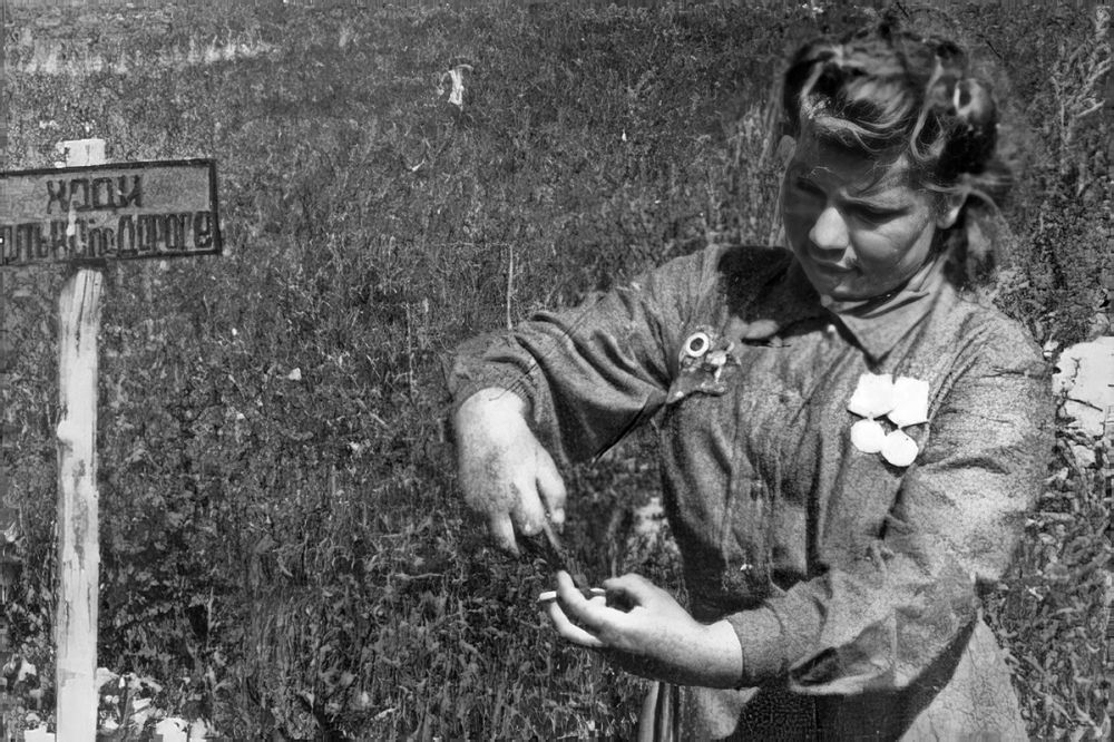 Командир отделения сапёров Зина Иванова