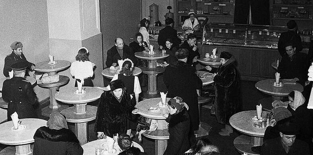 «Рюмочная» в Москве. Можно сказать – образцовая