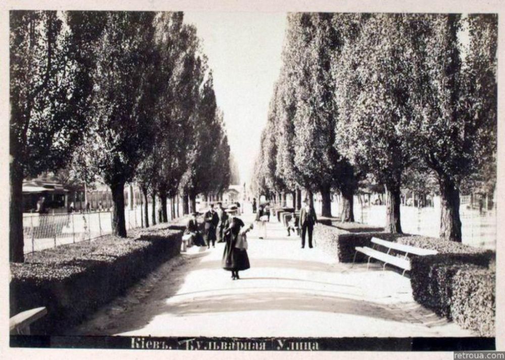 Бульварная улица в середине ХIХ века