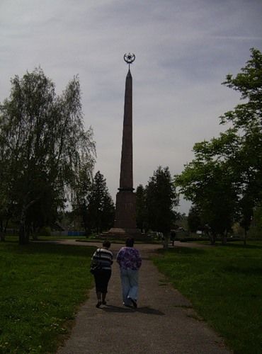 Обелиск в честь «трипольцев», установленный в 1956 году, фото автора