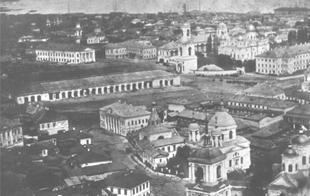 Контрактовая площадь