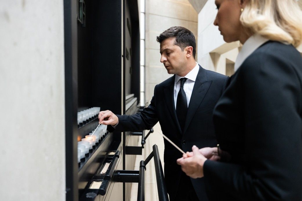 Супруги Зеленские в музее Холокоста