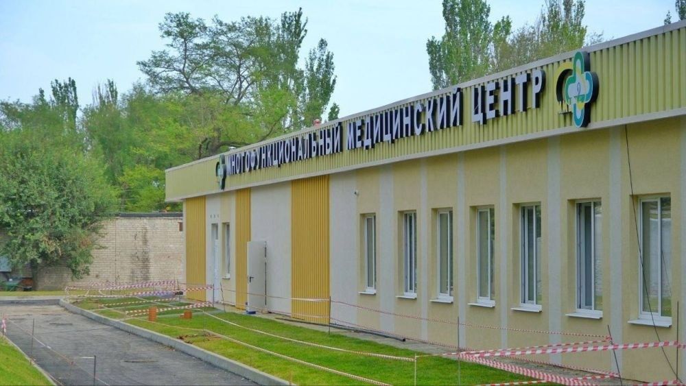 Новый медицинский центр вырос на пустыре за 85 дней