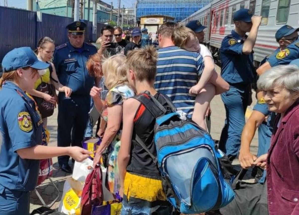 Психологи МЧС постарались поговорить с каждым