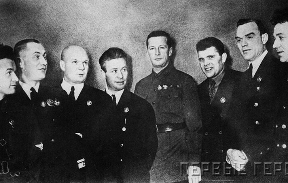 Первые Герои Советского Союза