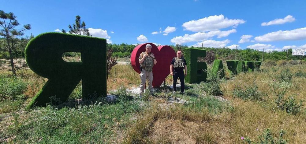 Порошенко на «передке». Ну, почти…