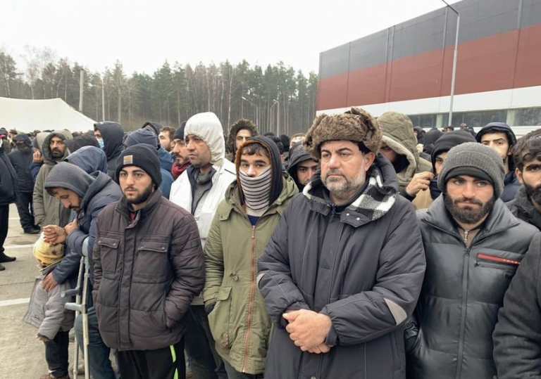 Мигранты в ожидании встречи с Александром Лукашенко Источник – БелТА