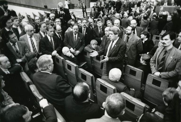 Как разрушали СССР: Межрегиональная депутатская группа