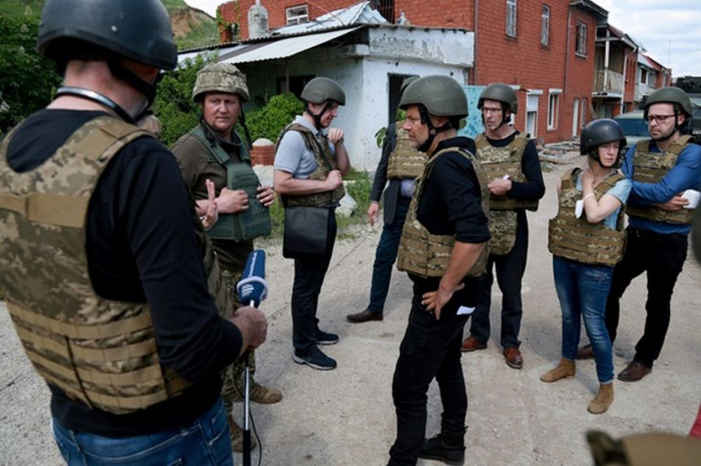 Делегация немецких «зелёных» в Широкино, ознакомиться с ситуацией по ту линию фронта они не желают