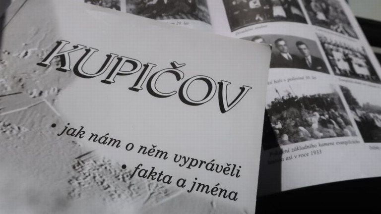 Как украинские националисты убивали чехов