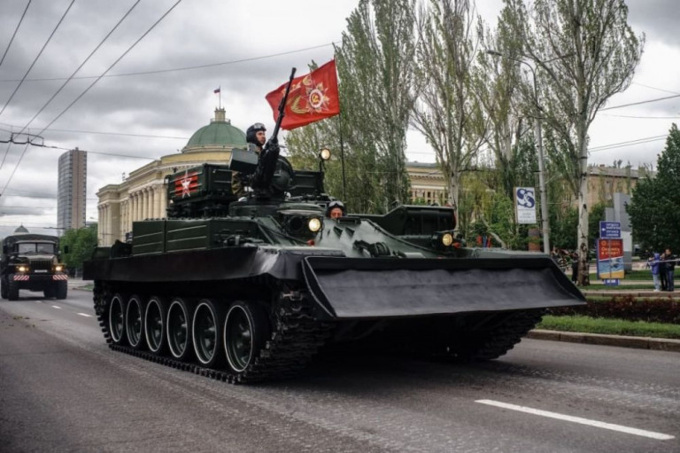 В ДНР и ЛНР отпраздновали День Победы