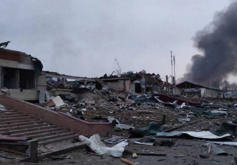 Результаты удара ВКС РФ по Яворовскому учебному центру Украины, где инструкторы НАТО обучали личный состав ВСУ воевать с Донбассом и Россией.