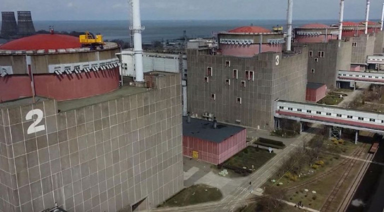 На заглавном фото: Киев целит в Запорожскую атомную