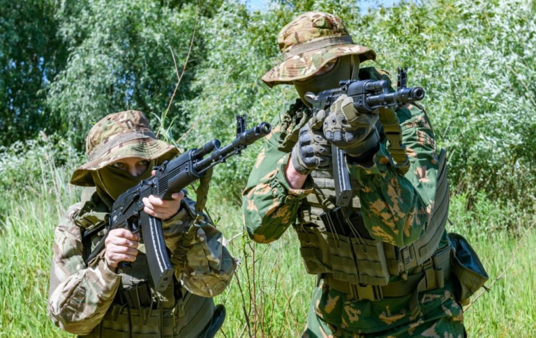 На заглавном фото: The Times  открыто пишет о подготовке в Польше боевиков для государственного переворота в Белоруссии