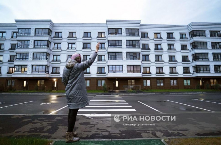 На заглавном фото: Мариуполь сегодня