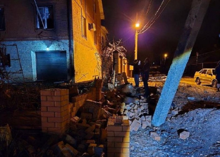 На заглавном фото: Последствия обстрела ВСУ Шебекино