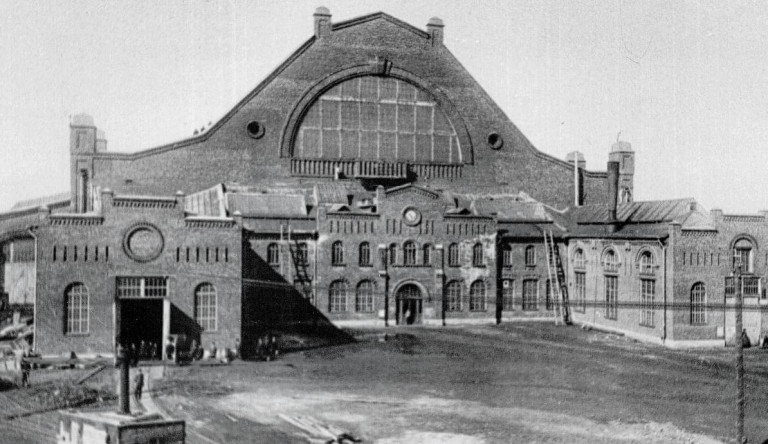 Заглавное фото. Цеха Путиловского завода на дореволюционной фотографии