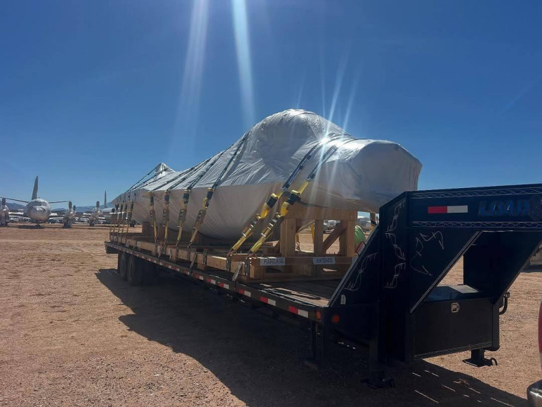 Заглавное фото: То, что осталось от самолётов F-16, отправляют на Украину