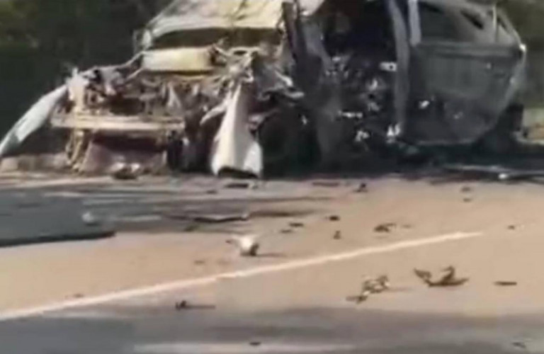 На заглавном фото: Взорванный этим летом в Одесской области автомобиль начальника одного из городских ТЦК Олега Номеровского, людолов погиб в результате взрыва