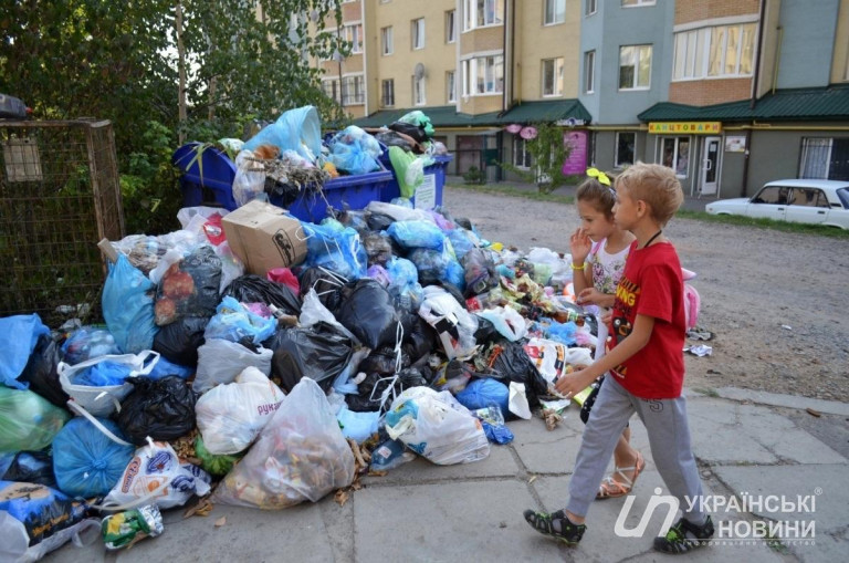 Заглавное фото: Обычный львовский «пейзаж»