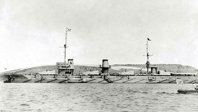 Заглавное фото. Корабль «Императрица Мария» во время Высочайшего смотра в Севастополе. 12 мая 1916 года