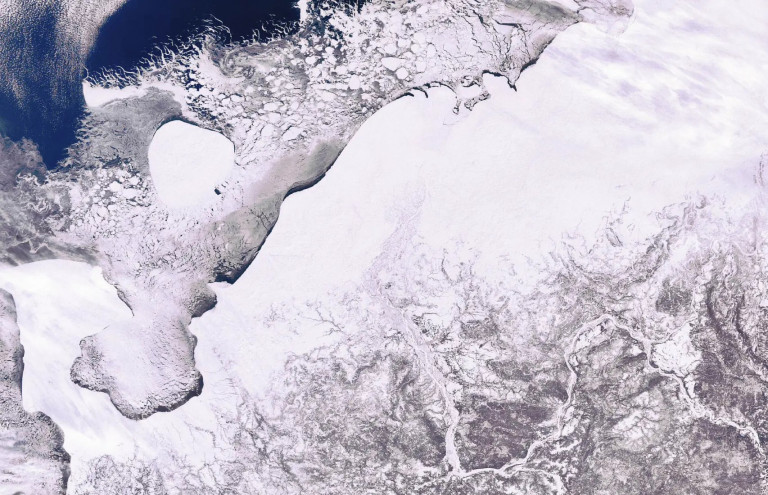 На заглавном фото: Ненецкий автономный округ, Российская Арктика, фото ESA (Европейское космическое агентство)